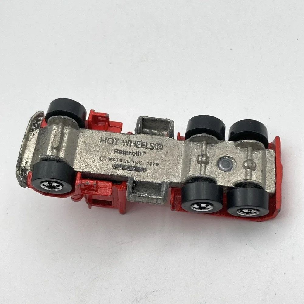 Vtg Hot Wheels & Die-Cast Vehicle – 1970s / 1980s Era Sharkruiser Truck / Lot #5